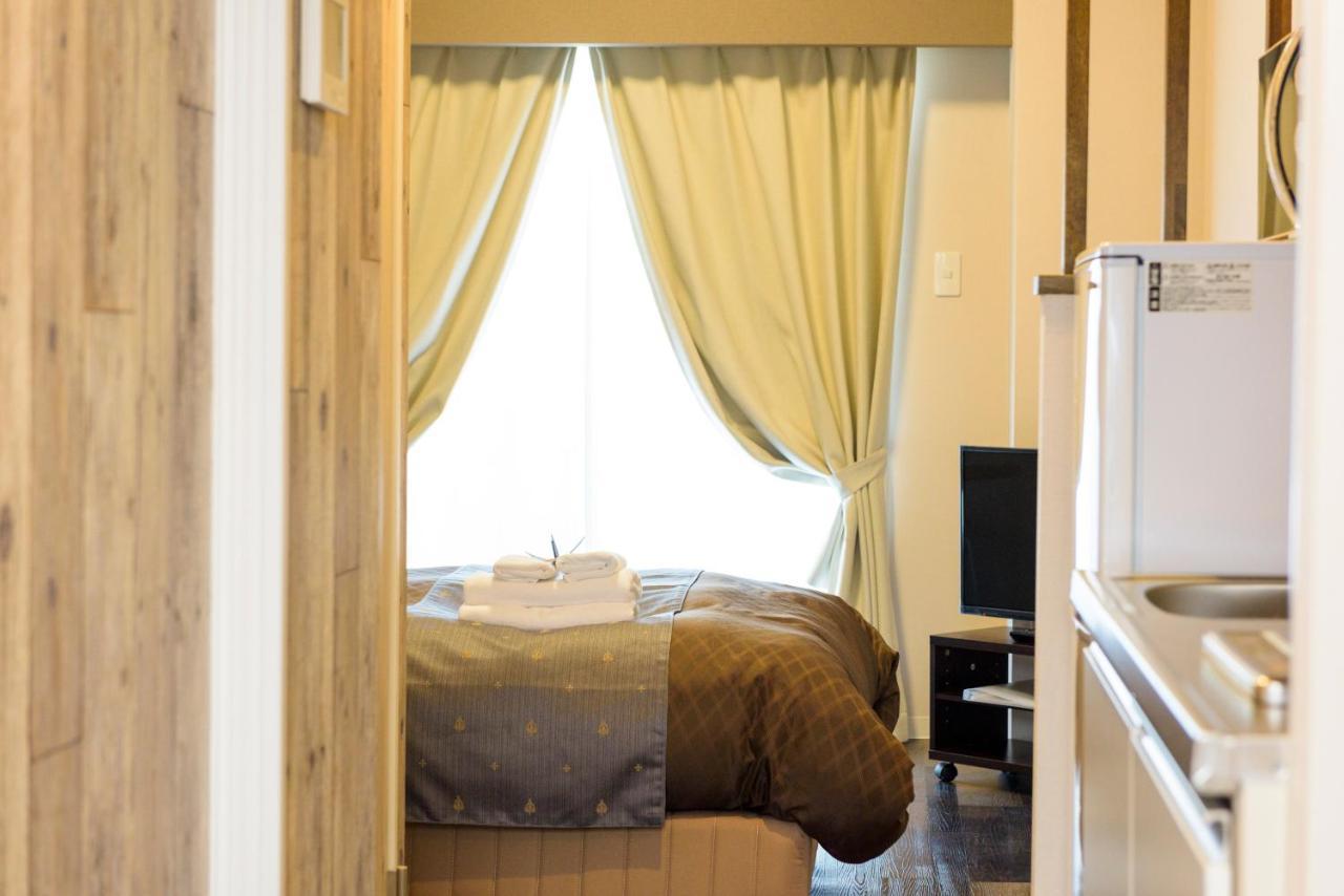 Aparthotel Mr. Kinjo In Mihara Naha Esterno foto